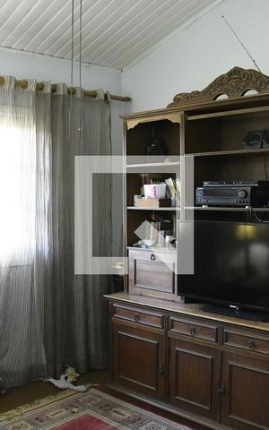Casa de condomínio para alugar com 430m², 4 quartos e 3 vagasQuarto