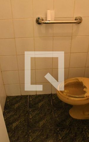 Casa de condomínio para alugar com 430m², 4 quartos e 3 vagasLavabo