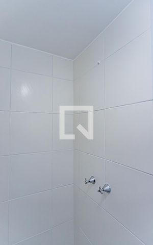 Apartamento para alugar com 35m², 2 quartos e sem vaga Apartamento para alugar com 35m², 2 quartos e sem vagaBanheiro