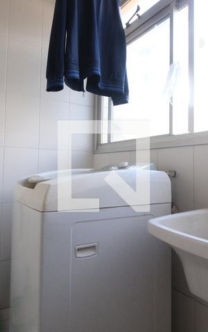 Apartamento à venda com 130m², 3 quartos e 2 vagasÁrea se serviço 