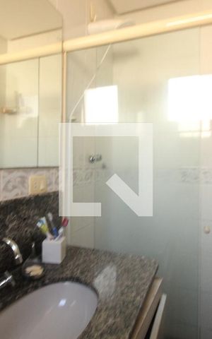 Apartamento à venda com 130m², 3 quartos e 2 vagasBanheiro 
