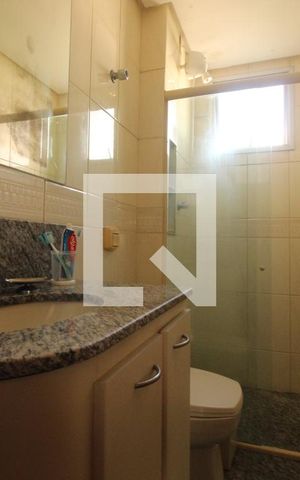Apartamento à venda com 130m², 3 quartos e 2 vagasBanheiro 