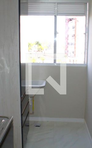 Apartamento à venda com 44m², 2 quartos e sem vagaCozinha e Área de Serviço