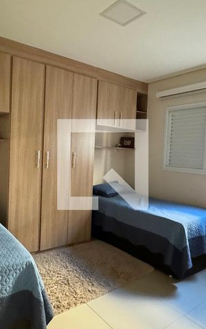 Casa de condomínio à venda com 260m², 3 quartos e 2 vagasSuíte 3