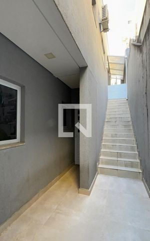Casa de condomínio à venda com 260m², 3 quartos e 2 vagasCorredor