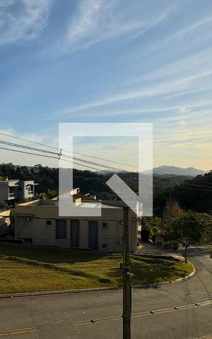 Casa de condomínio à venda com 260m², 3 quartos e 2 vagasvista da Suíte 2
