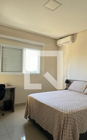 Casa de condomínio à venda com 260m², 3 quartos e 2 vagasSuíte 2