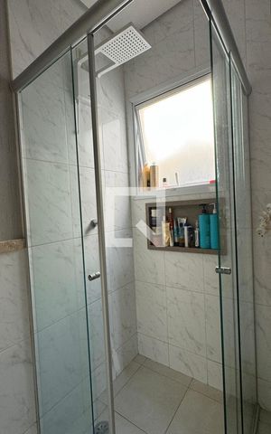 Casa de condomínio à venda com 260m², 3 quartos e 2 vagasSuíte 1