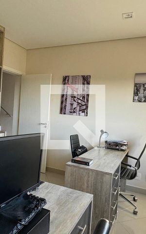 Casa de condomínio à venda com 260m², 3 quartos e 2 vagasEscritório