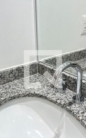 Apartamento à venda com 21m², 1 quarto e sem vaga Apartamento à venda com 21m², 1 quarto e sem vagaBanheiro