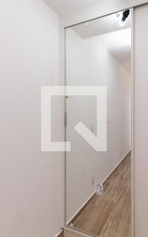 Apartamento à venda com 25m², 1 quarto e sem vagaSala e Quarto