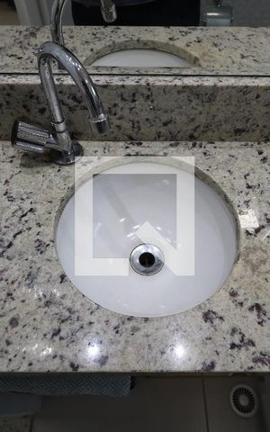 Apartamento à venda com 50m², 2 quartos e 1 vagaBanheiro - Pia