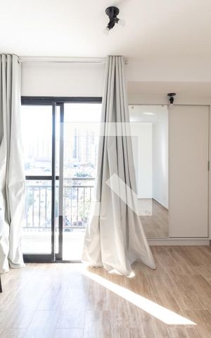 Apartamento à venda com 25m², 1 quarto e sem vagaSala e Quarto