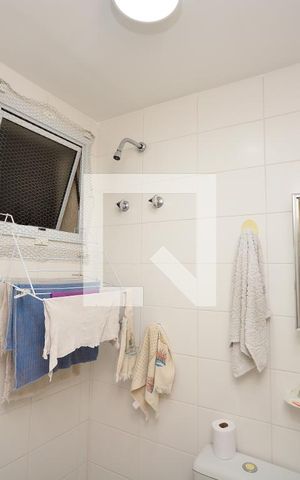 Apartamento para alugar com 137m², 4 quartos e 3 vagasBanheiro de serviço