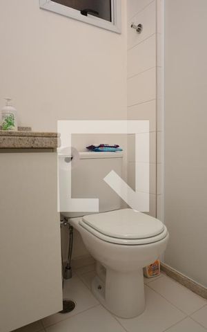 Apartamento para alugar com 137m², 4 quartos e 3 vagasBanheiro da Suíte 2
