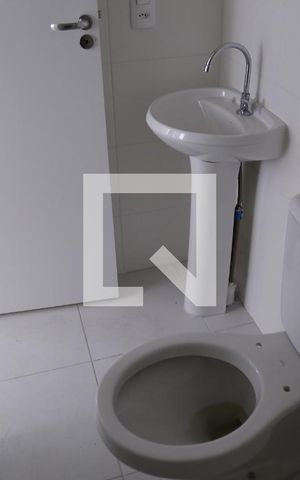 Apartamento à venda com 32m², 2 quartos e sem vagaBanheiro