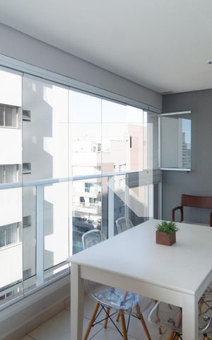 Apartamento à venda com 51m², 1 quarto e 1 vaga Apartamento à venda com 51m², 1 quarto e 1 vagaVaranda
