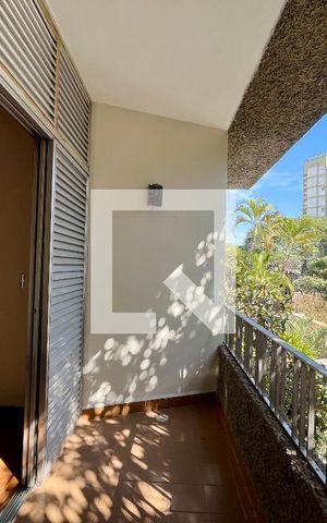 Casa à venda com 350m², 4 quartos e 4 vagas Casa à venda com 350m², 4 quartos e 4 vagasVaranda da Suíte 1