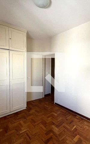 Casa à venda com 350m², 4 quartos e 4 vagas Casa à venda com 350m², 4 quartos e 4 vagasSuite 2