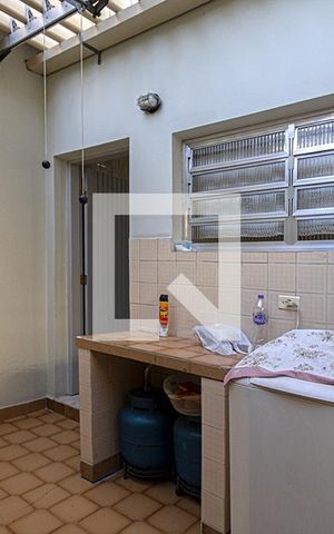 Casa à venda com 100m², 2 quartos e 1 vaga Casa à venda com 100m², 2 quartos e 1 vagaárea de serviço