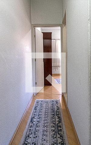 Casa à venda com 100m², 2 quartos e 1 vaga Casa à venda com 100m², 2 quartos e 1 vagacorredor para os comodos