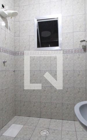 Casa para alugar com 39m², 2 quartos e sem vagaBanheiro