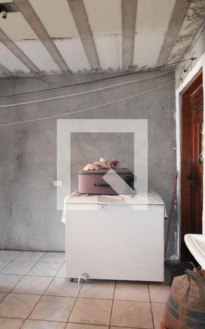 Casa para alugar com 39m², 2 quartos e sem vagaÁrea de Serviço