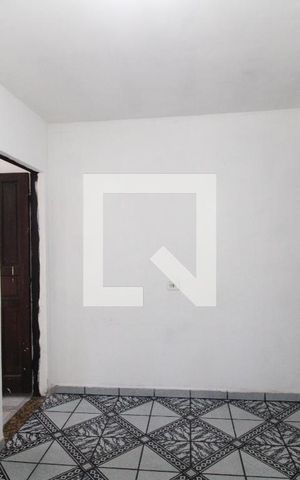 Casa para alugar com 39m², 2 quartos e sem vagaSala 