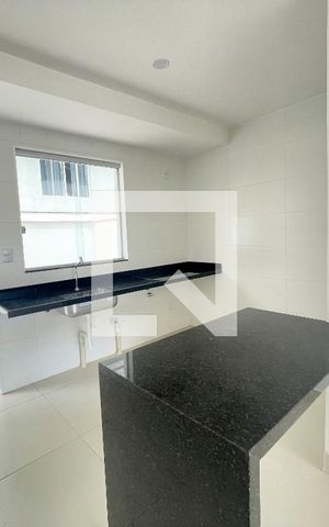 Apartamento à venda com 90m², 3 quartos e 2 vagasCozinha