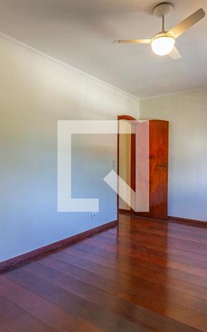 Casa para alugar com 120m², 2 quartos e 2 vagasQuarto 1