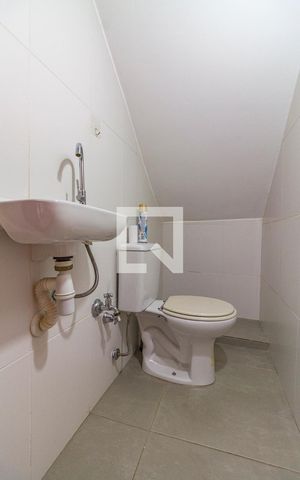 Casa para alugar com 120m², 2 quartos e 2 vagasLavabo
