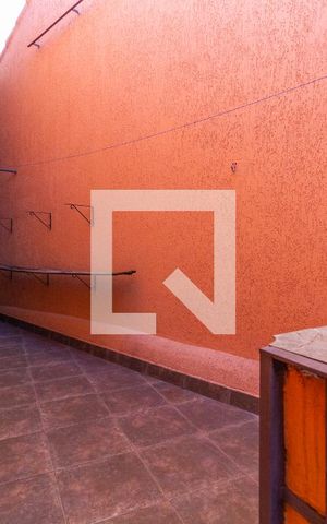Casa para alugar com 120m², 2 quartos e 2 vagasQuintal