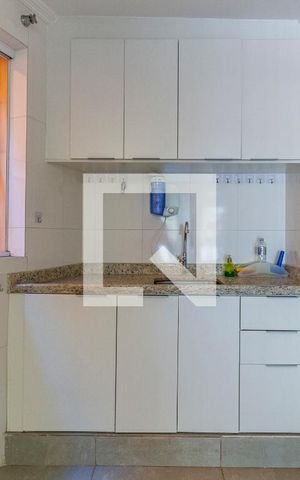 Casa para alugar com 120m², 2 quartos e 2 vagasCozinha