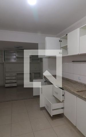 Casa para alugar com 240m², 3 quartos e 3 vagasCozinha