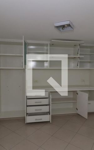 Casa para alugar com 240m², 3 quartos e 3 vagasCozinha