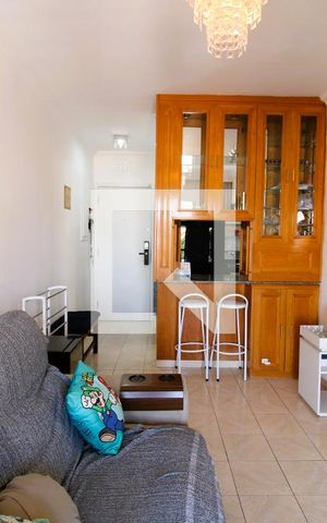 Apartamento à venda com 65m², 3 quartos e 1 vagaSala