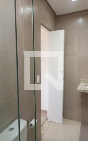 Casa à venda com 40m², 1 quarto e 1 vagaBanheiro da Suíte
