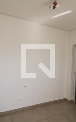 Casa à venda com 40m², 1 quarto e 1 vagaSala