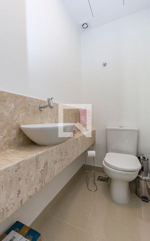 Apartamento à venda com 115m², 3 quartos e 2 vagas Apartamento à venda com 115m², 3 quartos e 2 vagasLavabo