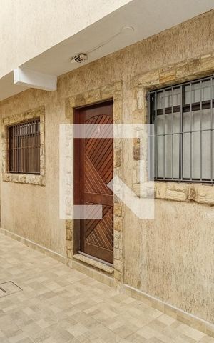 Casa de condomínio à venda com 60m², 2 quartos e 1 vagaÁrea comum