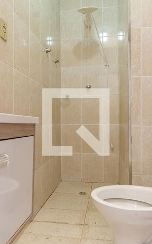 Casa de condomínio à venda com 60m², 2 quartos e 1 vagaBanheiro