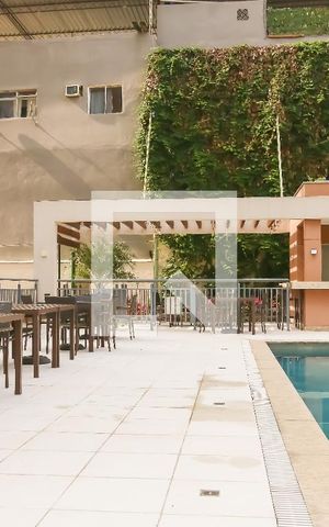 Apartamento para alugar com 50m², 2 quartos e 1 vaga Apartamento para alugar com 50m², 2 quartos e 1 vagaÁrea comum - Piscina