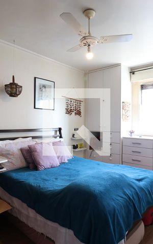 Apartamento à venda com 52m², 1 quarto e 1 vagaQuarto