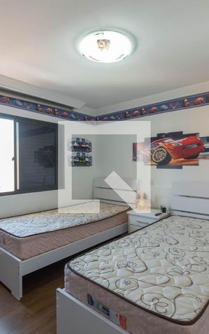 Apartamento à venda com 911m², 4 quartos e 4 vagas Apartamento à venda com 911m², 4 quartos e 4 vagasSuíte 1