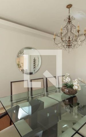 Apartamento à venda com 911m², 4 quartos e 4 vagas Apartamento à venda com 911m², 4 quartos e 4 vagasSala de Jantar