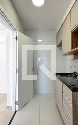 Apartamento para alugar com 67m², 2 quartos e 1 vagaCozinha