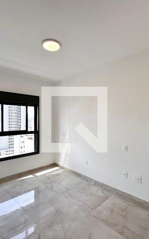 Apartamento para alugar com 67m², 2 quartos e 1 vagaSuíte