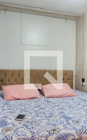 Casa à venda com 200m², 3 quartos e 4 vagas Casa à venda com 200m², 3 quartos e 4 vagasQuarto 1 suíte