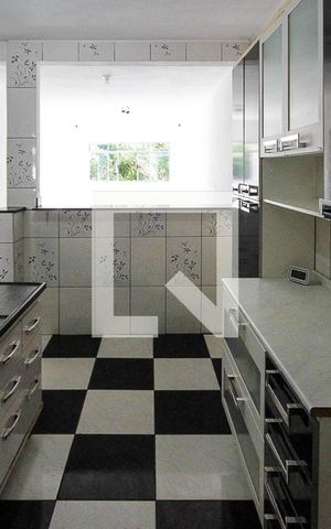 Casa à venda com 90m², 3 quartos e sem vagaCozinha