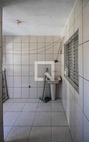 Casa à venda com 90m², 3 quartos e sem vagaÁrea de Serviço